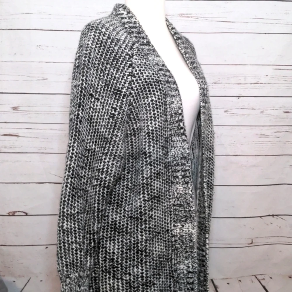 Women's Black and White Express Wool‎ Alpaca Open Long Cardigan Medium Large